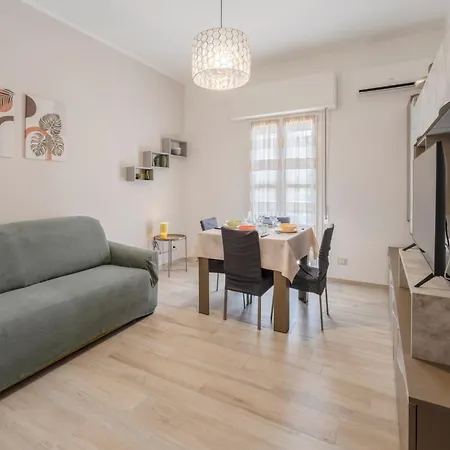 Maddalena House Apartamento Imperia