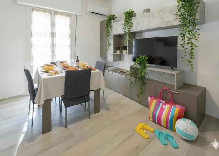 Maddalena House *
