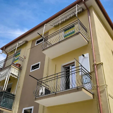 Maddalena House * Imperia