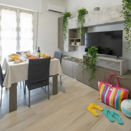 Maddalena House *